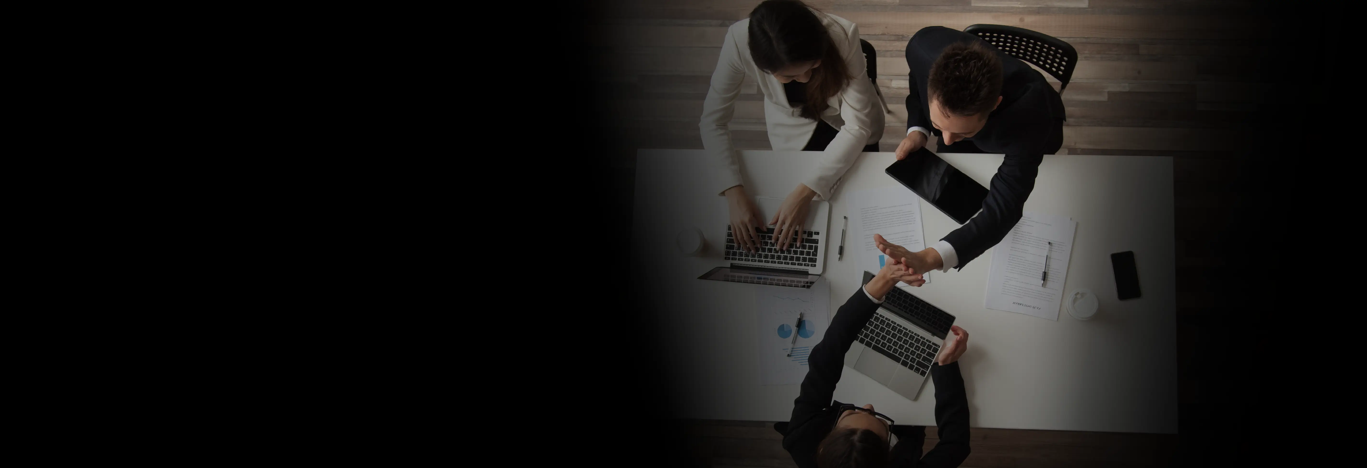 Imagen banner transición en la empresa familiar escritorio